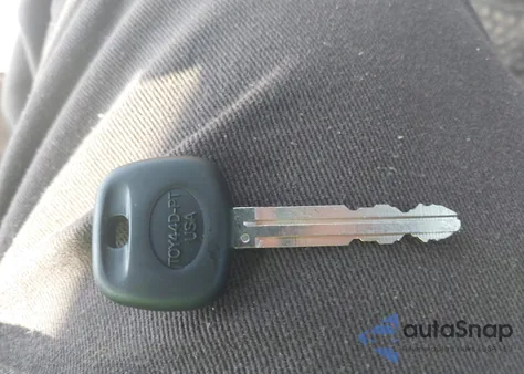 2010 Toyota Corolla S z USA, uszkodzony, nr VIN 2T1BU4EEXAC438959